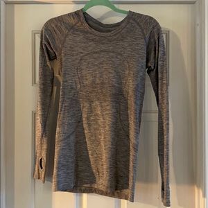 Lululemon Swiftly Tech Long Sleeve
